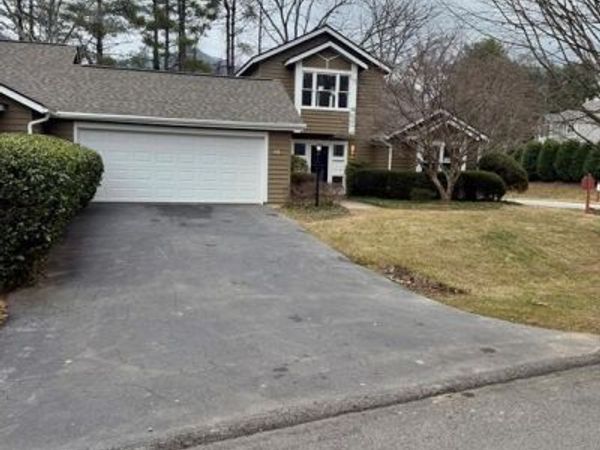 13 Laurel Place Drive , Asheville, NC 28803
