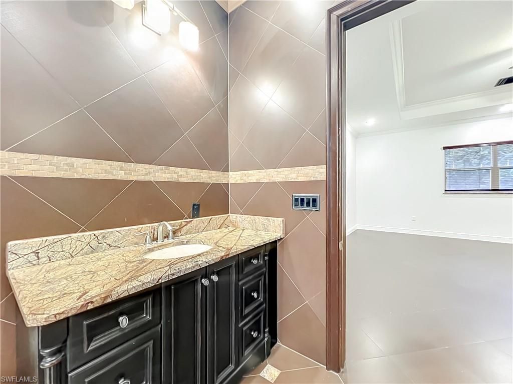 4200 S Hiawassee Rd , Orlando, FL 32835 Photo