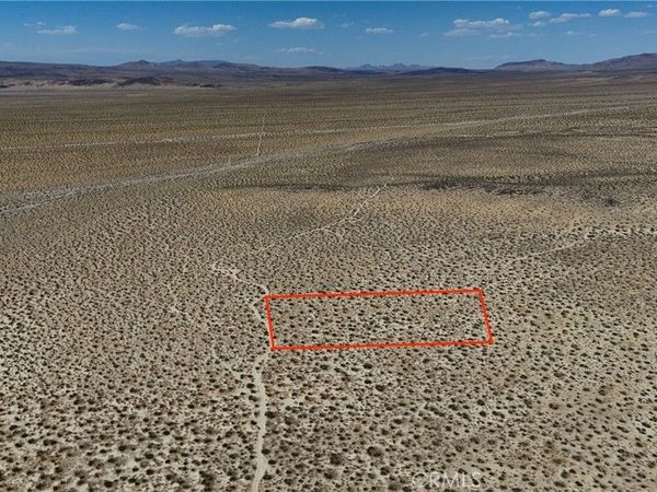 736 Fossil Bed (NEAR) Road, Hinkley, CA 92347