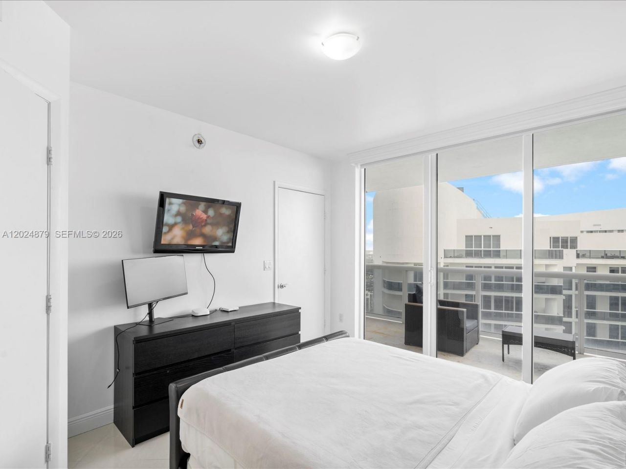 1830 S Ocean Dr, Unit 4508, Hallandale Beach, FL 33009 Photo
