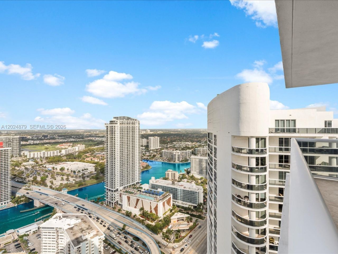 1830 S Ocean Dr, Unit 4508, Hallandale Beach, FL 33009 Photo