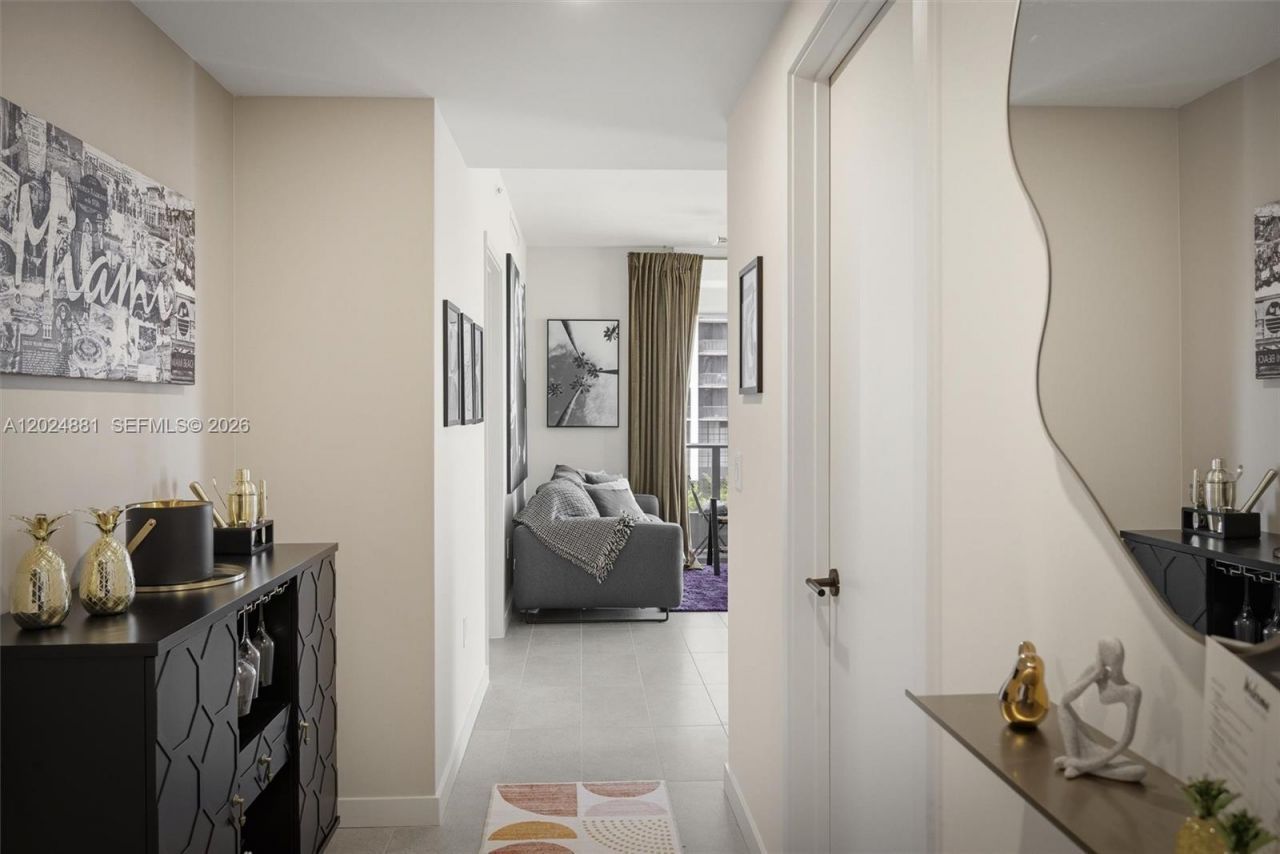 121 NE 5th St, Unit 1712, Miami, FL 33132 Photo