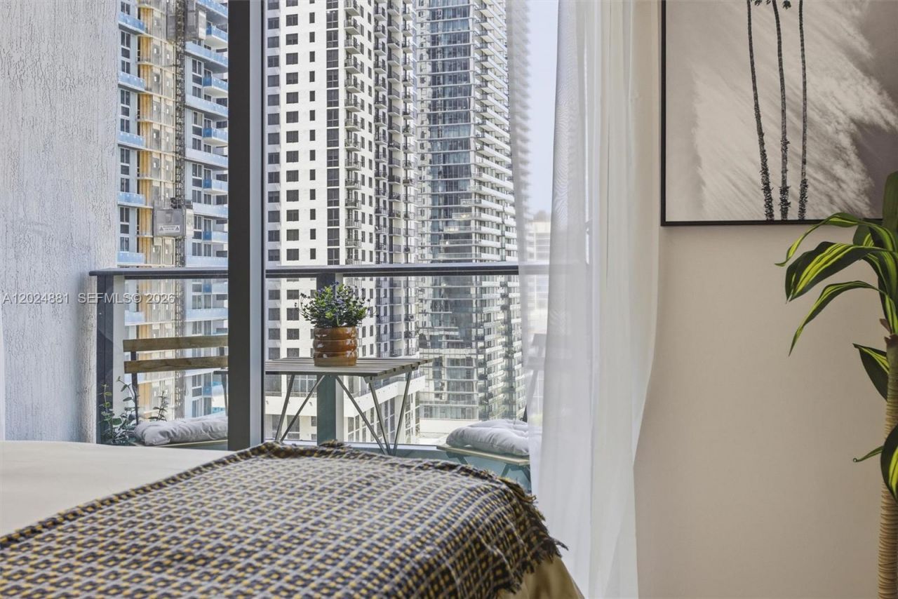121 NE 5th St, Unit 1712, Miami, FL 33132 Photo