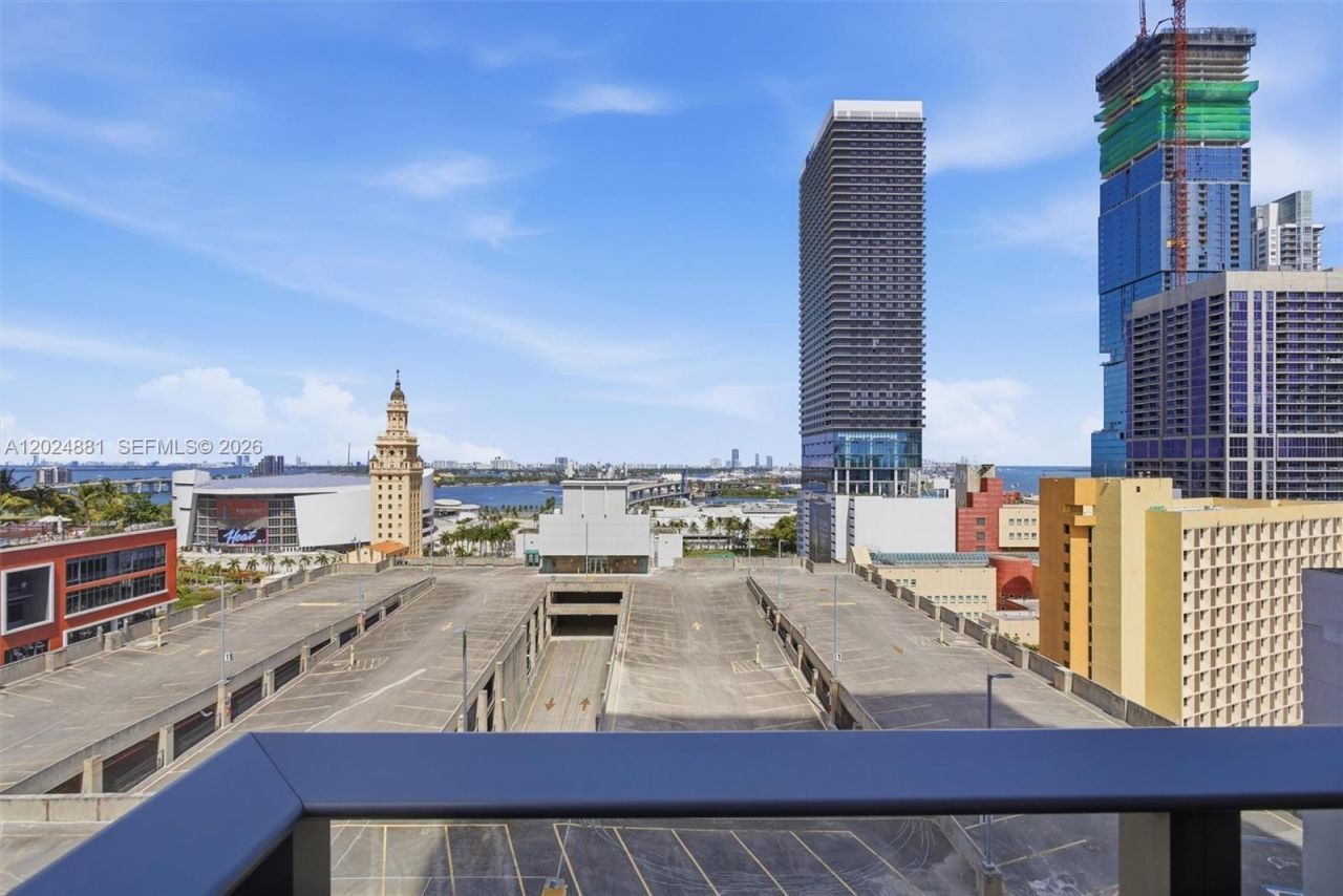 121 NE 5th St, Unit 1712, Miami, FL 33132 Photo