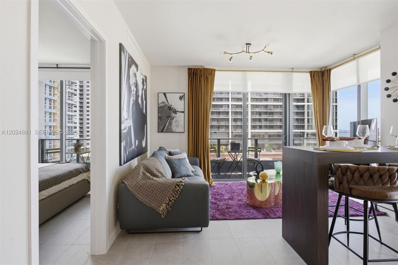 121 NE 5th St, Unit 1712, Miami, FL 33132 Photo