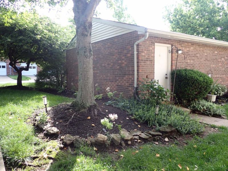 469 Maple Circle Drive, Unit 52, Cincinnati, OH 45246 Photo 46