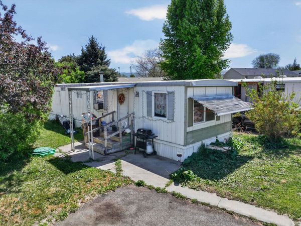 211 Circle Inn Drive, Chubbuck, ID 83202
