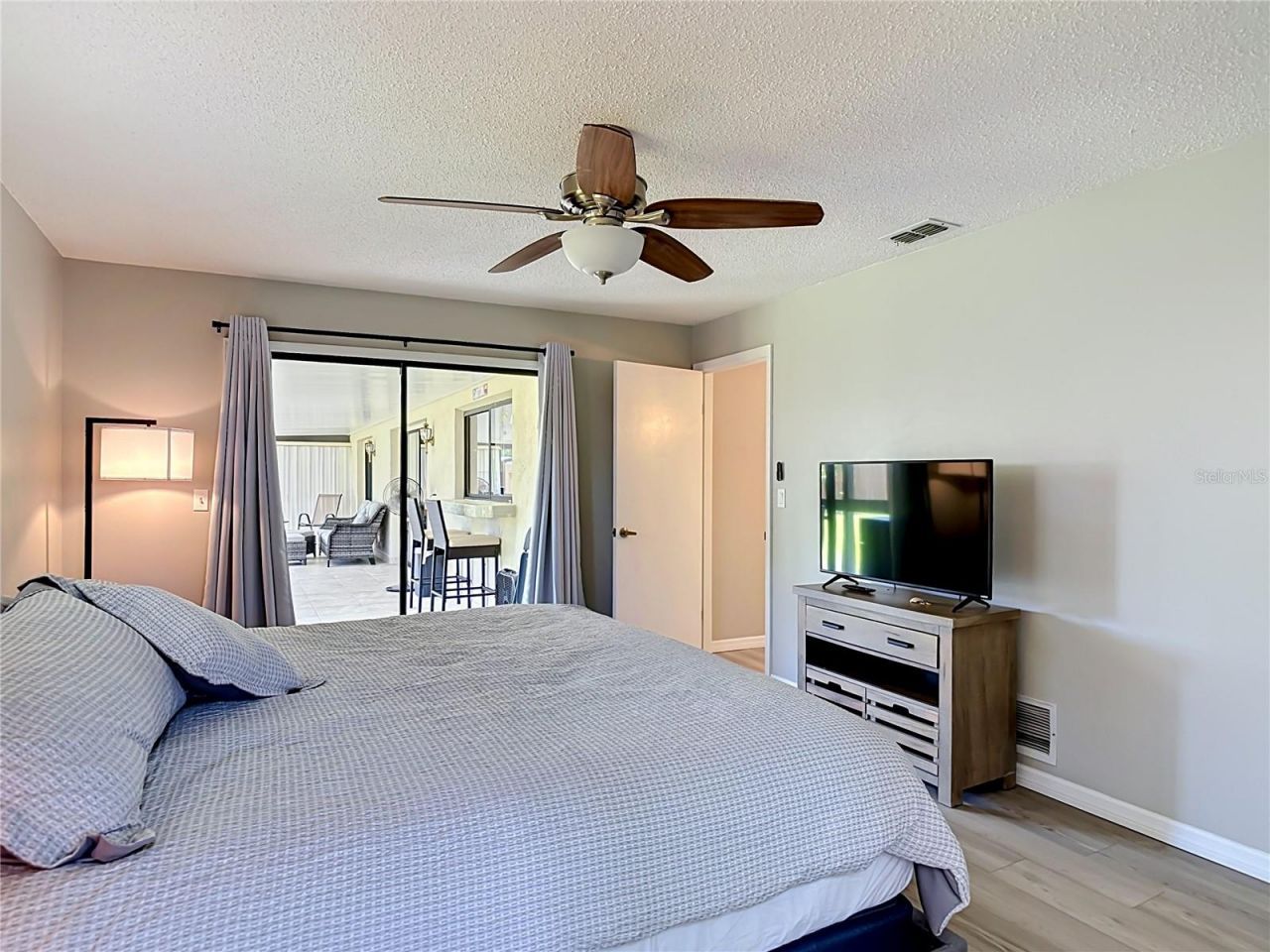 1405 Ruthbern Road, Daytona Beach, FL 32114 Photo