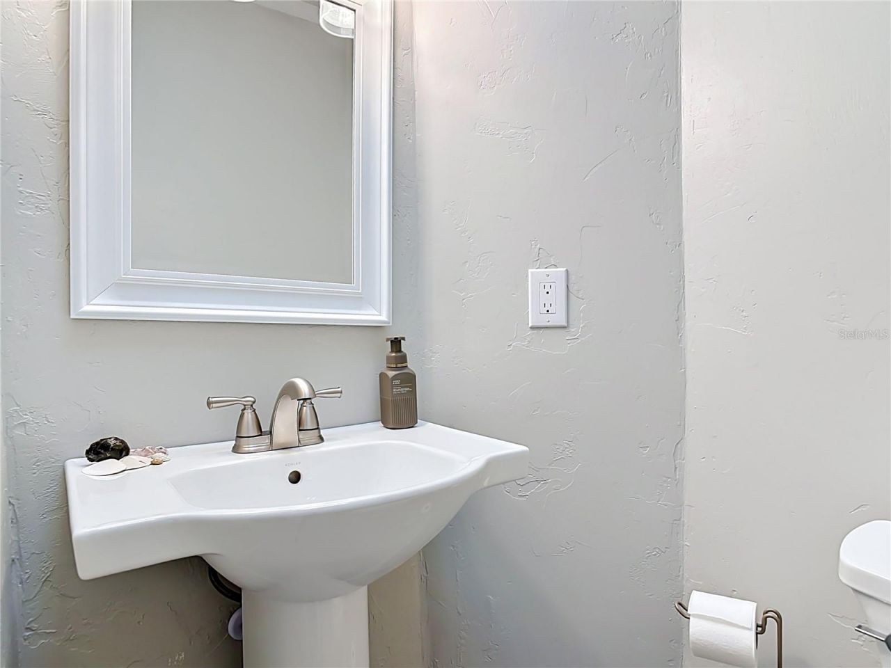 1405 Ruthbern Road, Daytona Beach, FL 32114 Photo