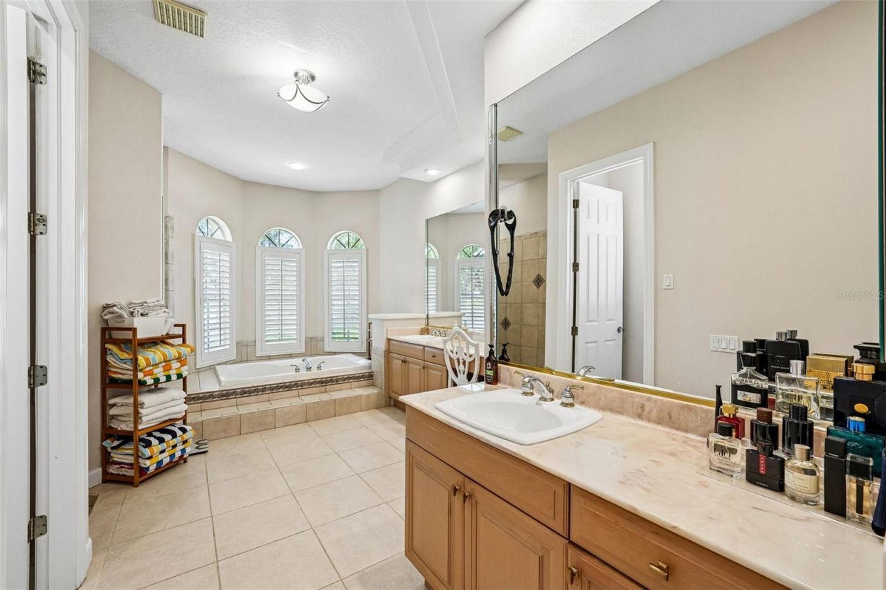 9039 Waterash Lane N, Pinellas Park, FL 33782 Photo