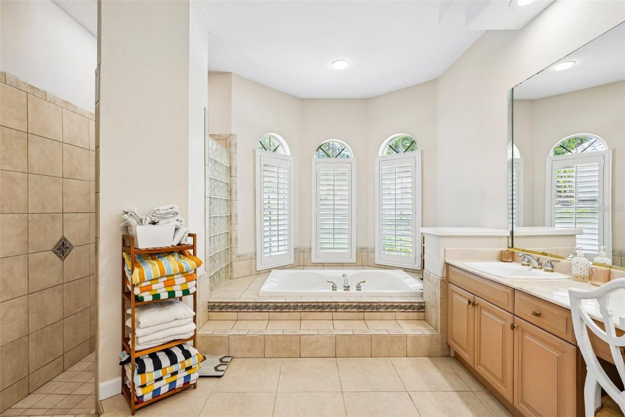 9039 Waterash Lane N, Pinellas Park, FL 33782 Photo