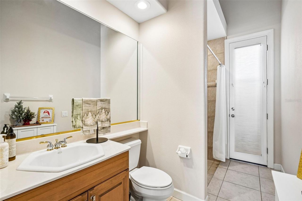 9039 Waterash Lane N, Pinellas Park, FL 33782 Photo