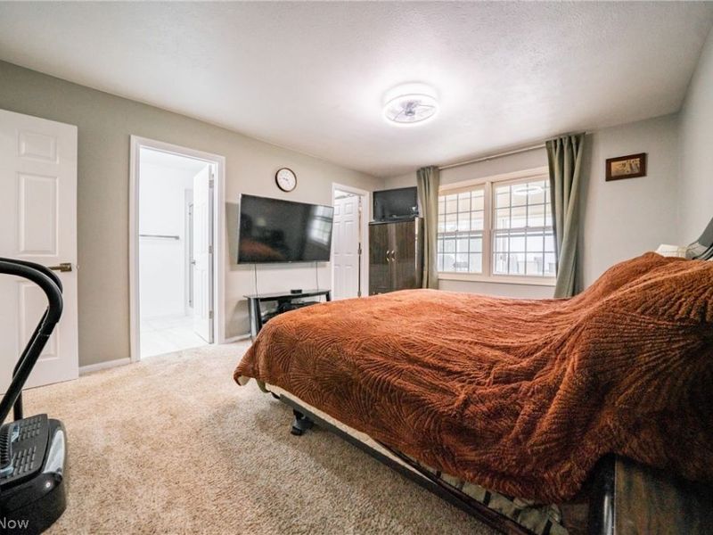 19374 Lauren Way, Strongsville, OH 44149 Photo 22