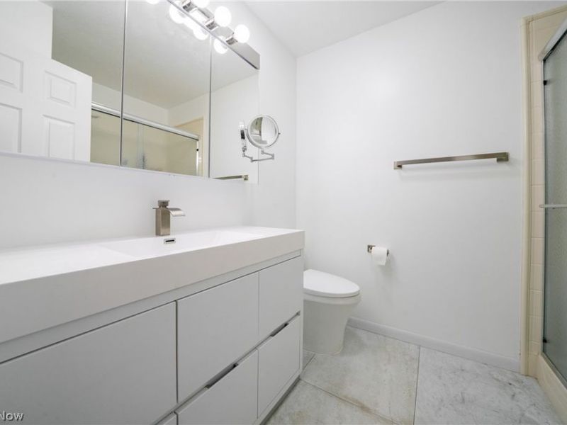19374 Lauren Way, Strongsville, OH 44149 Photo 23