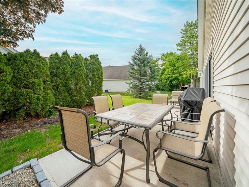 19374 Lauren Way, Strongsville, OH 44149 Photo 28