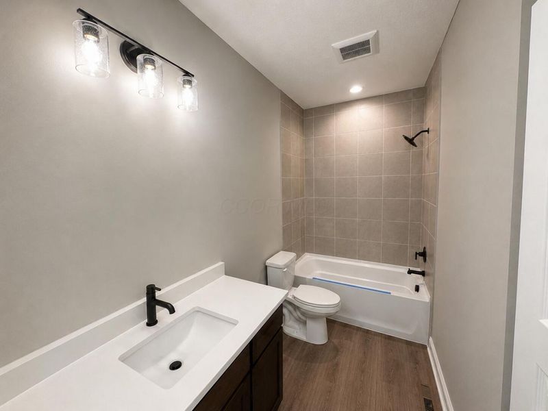 3388 Sandbar Drive, Lewis Center, OH 43035 Photo 7