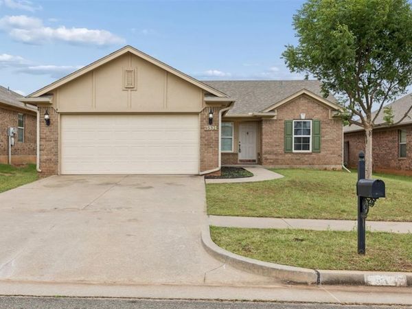 9532 SW 26th Street, Oklahoma City, OK 73128
