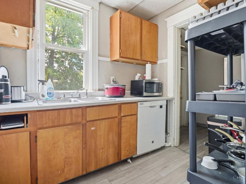 219 Atkinson Street, Cincinnati, OH 45219 Photo 13