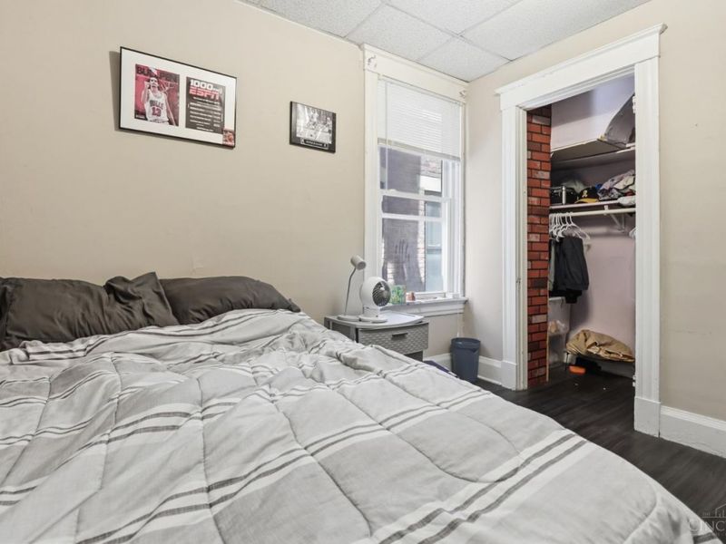 219 Atkinson Street, Cincinnati, OH 45219 Photo 9