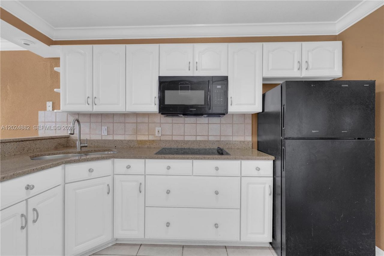 3651 W 2nd Ct , Hialeah, FL 33012 Photo
