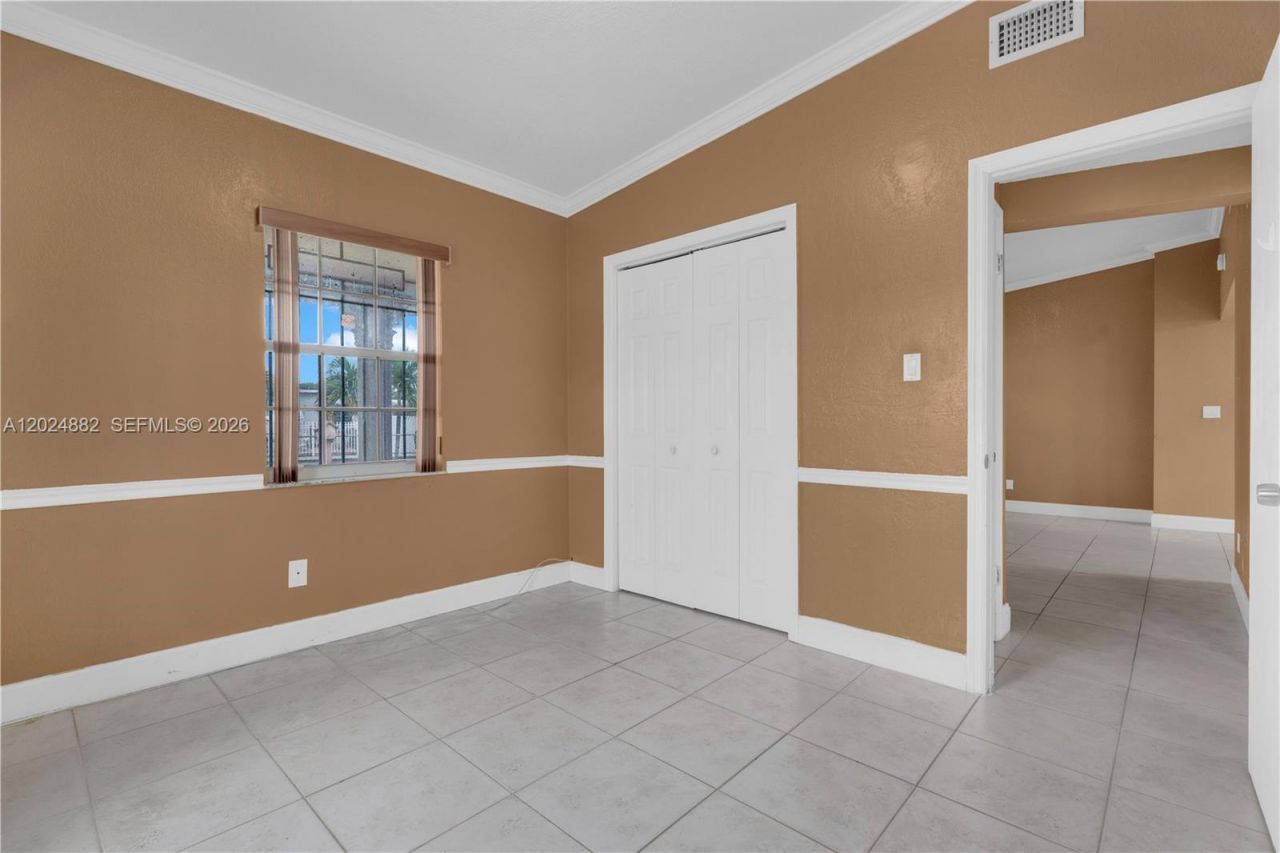 3651 W 2nd Ct , Hialeah, FL 33012 Photo