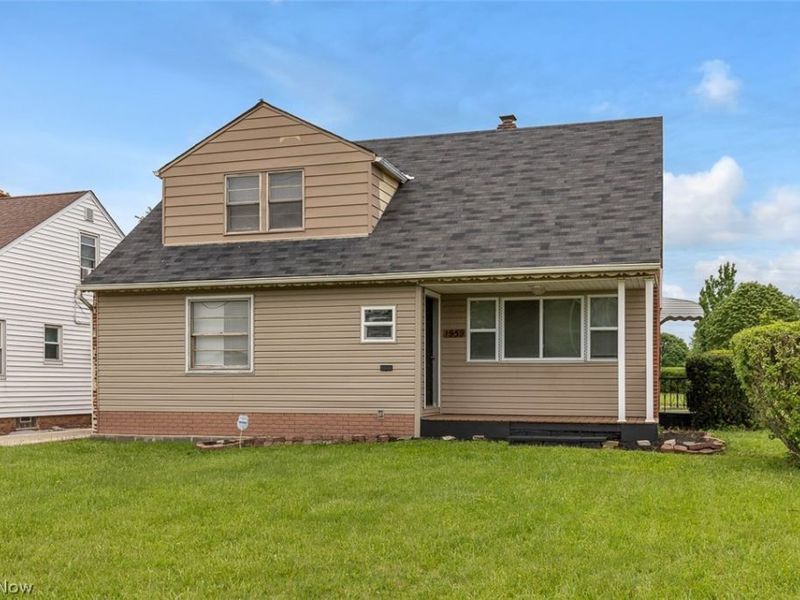 1959 Warrensville Center Road, South Euclid, OH 44121 Photo 3