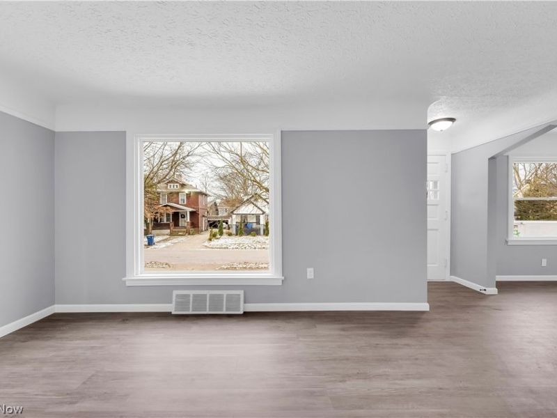 953 Whitby Road, Cleveland Heights, OH 44112 Photo 5