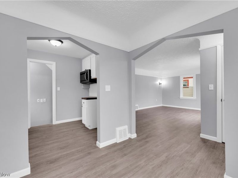 953 Whitby Road, Cleveland Heights, OH 44112 Photo 6