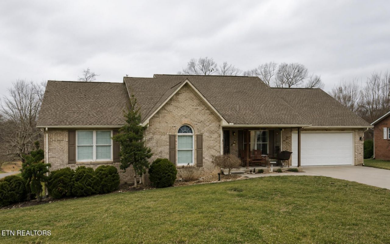 201 Bonnie Vista Drive, Maryville, TN 37804 Main Photo