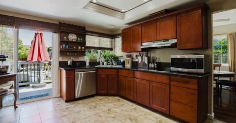 9881 Turtle Dove Ct, Elk Grove, CA 95624 Photo