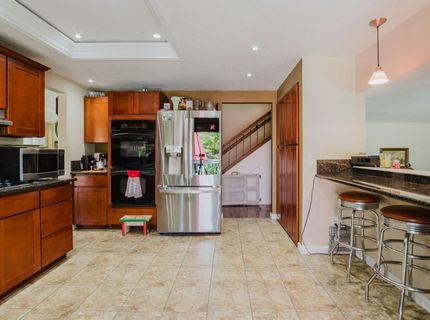 9881 Turtle Dove Ct, Elk Grove, CA 95624 Photo