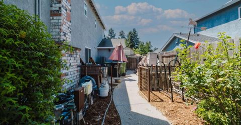 9881 Turtle Dove Ct, Elk Grove, CA 95624 Photo