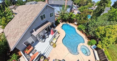 9881 Turtle Dove Ct, Elk Grove, CA 95624 Photo