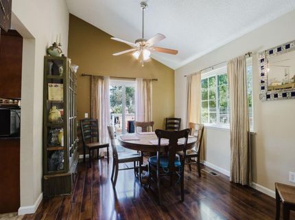 9881 Turtle Dove Ct, Elk Grove, CA 95624 Photo