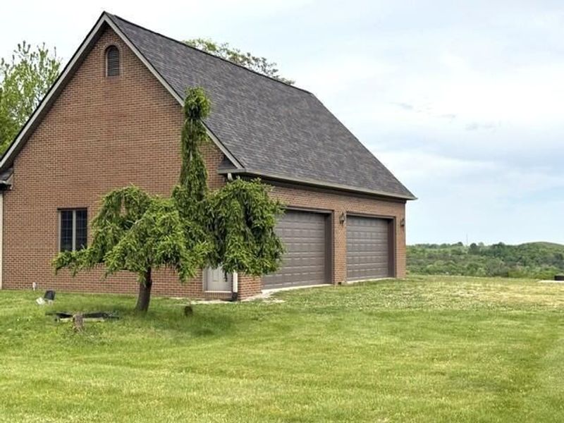 4020 Dillon Hills Drive, Nashport, OH 43830 Photo 11