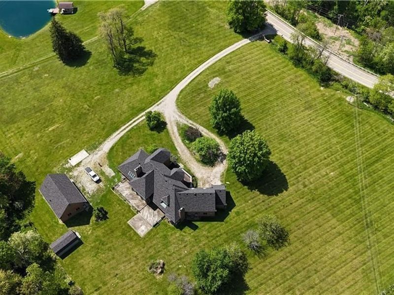 4020 Dillon Hills Drive, Nashport, OH 43830 Photo 6
