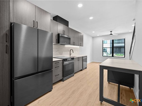 634 Central Parkway , Unit 1109, New Braunfels, TX 78130