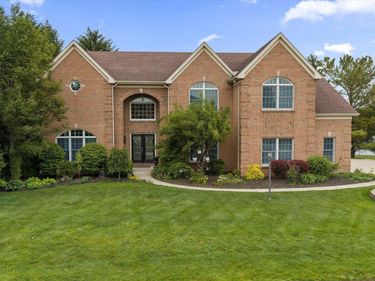 51344 Amesburry Way, Granger, IN 46530