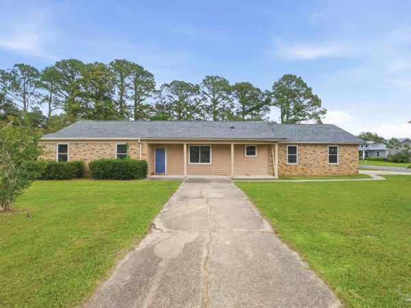 620 Sawara Ct, Pensacola, FL 32506