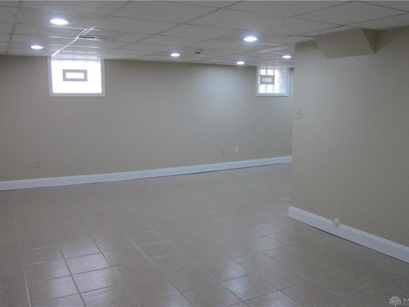 1448 Southlyn Drive, Kettering, OH 45409 Photo 17
