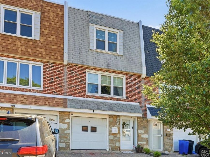 3746 S Hereford Lane , Philadelphia, PA 19114 Main Photo