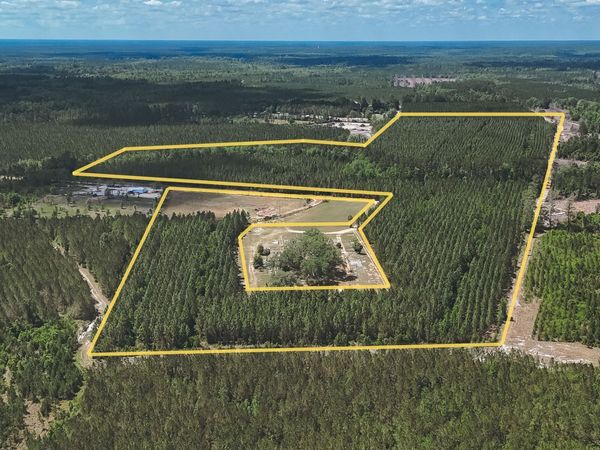 836 Mt Olive Road, Hortense, GA 31543