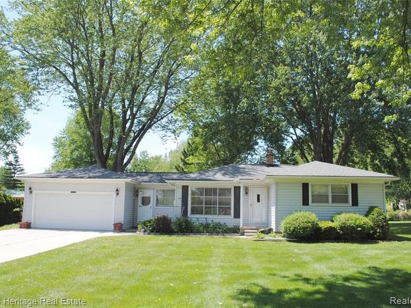15507 Park Lane, Northville Twp, MI 48170