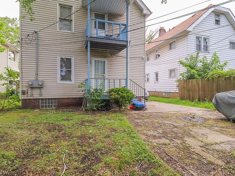 1220 E 176th Street, Unit 2/UP, Cleveland, OH 44119 Photo 10