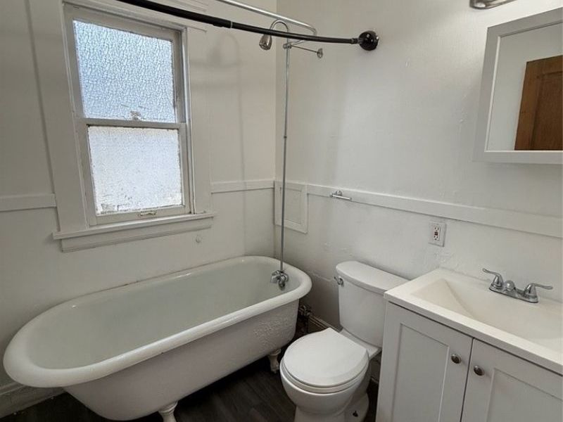 1220 E 176th Street, Unit 2/UP, Cleveland, OH 44119 Photo 9