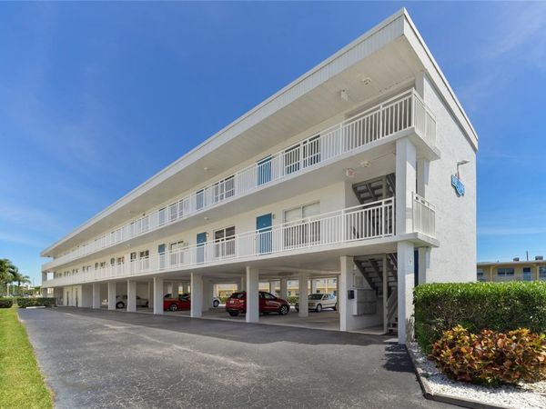 9755 HARRELL AVENUE , Unit 102, TREASURE ISLAND, FL 33706