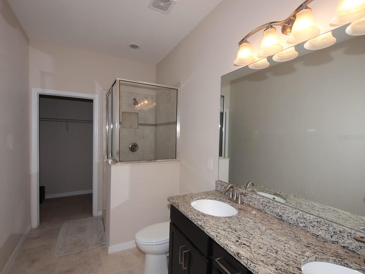 3125 Oriole Drive, Unit 104, Sarasota, FL 34243 Photo
