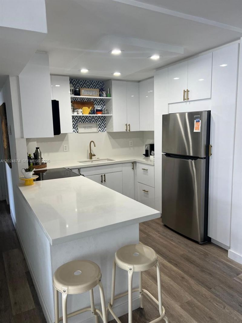 1913 S.ocean Dr., Unit 429, Hallandale Beach, FL 33009 Photo