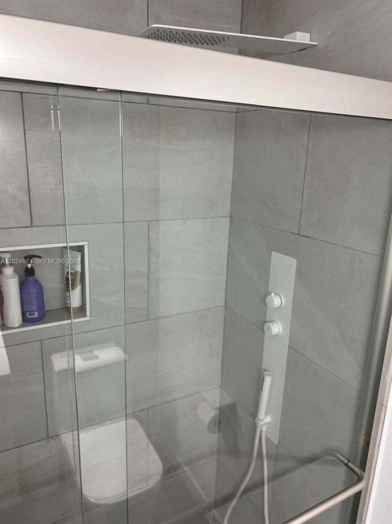 1913 S.ocean Dr., Unit 429, Hallandale Beach, FL 33009 Photo