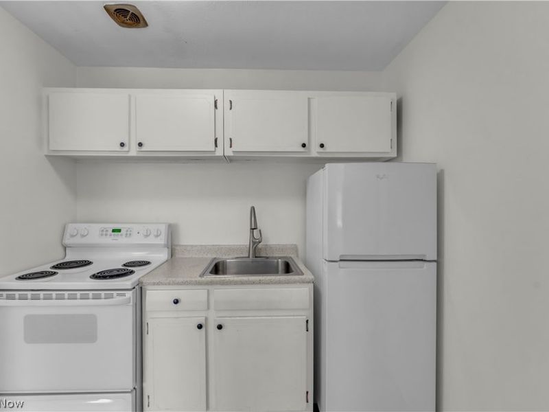 1415 Wyandotte Avenue, Unit 304, Lakewood, OH 44107 Photo 11